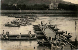 Vienne - Ecole Du Ponts - Vienne