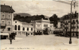 Vevey - La Place De La Gare - Vevey