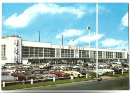 LE BOURGET - Aéroport De Paris Le Bourget - L'entrée De L'aérogare - Le Bourget