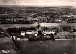 Mauriac - Vue Aérienne Sur Le Couvent Des Waysses - Mauriac