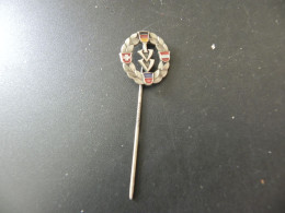 Old Pin Suisse Svizzera Switzerland - Internationaler Volkssport Verband IVV - Zonder Classificatie