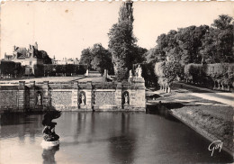 77-FONTAINEBLEAU-N°3777-B/0041 - Fontainebleau