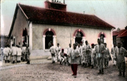 *CPA - Les Plaisirs De La Caserne - La Soupe - Partie De SCEY Sur SAONE (70) - Barracks