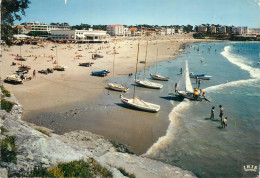 Navigation Sailing Vessels & Boats Themed Postcard Pontaillac La Plage Le Casino - Veleros