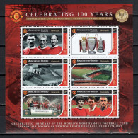 Grenada 2001 Football Soccer, Manchester United Football Club Sheetlet MNH - Clubs Mythiques