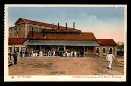 83 - TOULON - DEPOT DES EQUIPAGES DE LA FLOTTE - LA SOUPE - CARTE COLORISEE - Toulon