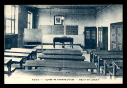 57 - METZ - LYCEE DE JEUNES FILLES - SALLE DE CHANT - Metz