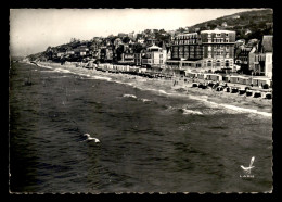 14 - BLONVILLE-SUR-MER - VUE AERIENNE - LA PLAGE ET LE GRAND HOTEL - Autres & Non Classés