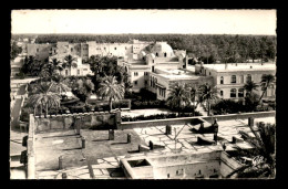 ALGERIE - BISKRA - LE CASINO ET LES HOTELS - Biskra