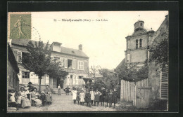 CPA Montjavoult, Les Lilas, Fille Im Ort  - Montjavoult