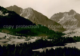 73783005 Riezlern Kleinwalsertal Vorarlberg Mit Elfer Zwoelfer Und Widderstein R - Autres & Non Classés