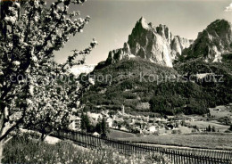 73782760 Seis Am Schlern Kastelruth Siusi Allo Sciliar Suedtirol IT Panorama  - Andere & Zonder Classificatie