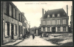 CPA Le Merlerault, Rue De Sées, Vue De La Rue  - Le Merlerault