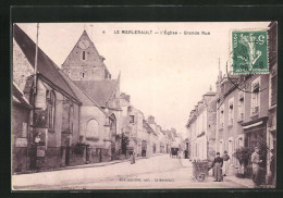 CPA Le Merlerault, L`Église, Grande Rue  - Le Merlerault