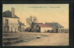 CPA La Lande-Sur-Eure, Le Bourg Et L`Hôtel  - Other & Unclassified