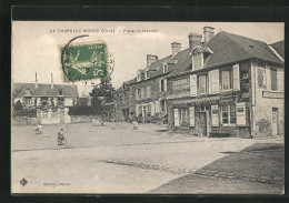 CPA La Chapelle-Moche, Place Du Marche, Cafe-Restaurant A. Montecot  - Other & Unclassified