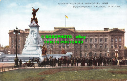 R534226 London. Queen Victoria Memorial And Buckingham Palace. Valentine. Valesq - Sonstige & Ohne Zuordnung