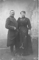 Militaria WW1 Guerre 1914 1918 Carte Photo Soldat Militaire Portrait Avec Une Femme - War 1914-18