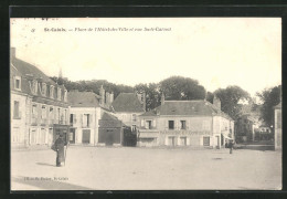 CPA Saint-Calais, Place De L`Hotel-de-Ville Et Rue Sadi-Carnot  - Saint Calais