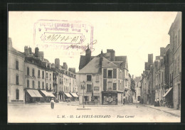 CPA La Ferté-Bernard, Place Carnot  - Autres & Non Classés