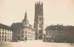 12733522 Fribourg FR Banque D Etat Et La Cathedrale Fribourg FR - Andere & Zonder Classificatie