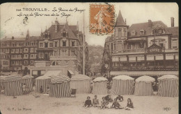 Touville - La Reine Des Plages - La Rue De Paris Vue De La Plage - (P) - Trouville