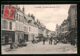 CPA La Fère, Place Du Marché  - Other & Unclassified