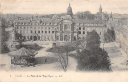 14 CAEN LA PLACE DE LA REPUBLIQUE  - Caen