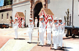 98 MONACO LA RELEVE DE LA GARDE - Monte-Carlo