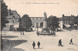 10 TROYES LE MONUMENT DES ENFANTS - Troyes