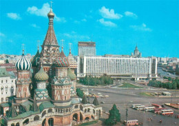 73780497 Moskau Moscou Basilium Kathedrale Und Hotel Rossia Moskau Moscou - Russie