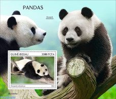 Guinea Bissau 2022 Pandas, Mint NH, Nature - Pandas - Guinea-Bissau