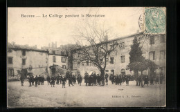 CPA Brioude, Le Collège Pendant La Récreation  - Brioude