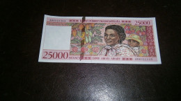 MADAGASCAR 25000 FRANCS 1998 UNC - Madagaskar