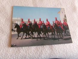 BELLE CARTE...LA GARDE ROUGE....SOLDATS A CHEVAL - Sénégal