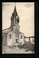 CPA Loudes, La Place De L`Eglise, Une Sortie De Messe  - Loudes