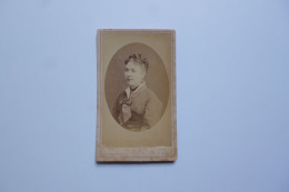 Photographie CDV -  Jeune Femme  -  Photographie DUVAL  -  76 Rue Royale  -  TOURS  -  Indre Et Loire - Other & Unclassified