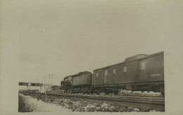 Villiers-le-Bel - Train à Identifier - Eisenbahnen