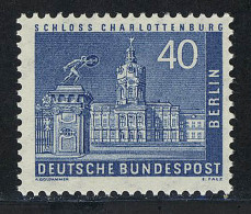 149 Berliner Stadtbilder Schloß Charlottenburg 40 Pf ** - Unused Stamps