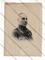 ARMEE BELGE - Lot De 2 Photos D'un Officier Avec Monocle Et Médailles (B374) - Guerre, Militaire