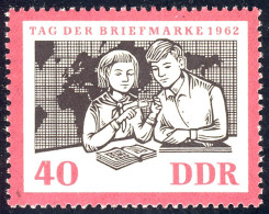 924 Deutscher Fernsehfunk 40 Pf ** - Unused Stamps