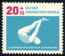 909 Schwimm-EM Wasserspringen 20+10 Pf ** - Unused Stamps