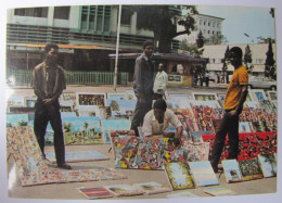 CONGO - KINSHASA - Esposants De Peintures - Kinshasa - Léopoldville