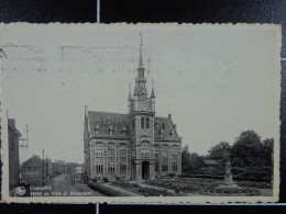 Courcelles Hôtel De Ville Et Monument - Courcelles