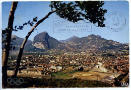 CPSM Dentelée 10.5 X 15 Isère GRENOBLE Ville Olympique 1968 Vue Générale Casque Du Néron  Anneaux Olympiques - Grenoble