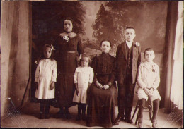 Woman With 5 Children Photo 1916 Banffyhunyad Erdely A2466N - Anonyme Personen