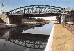 MO-24-430 : MARIGNANE. PONT SUR LE CANAL DU RHONE - Marignane