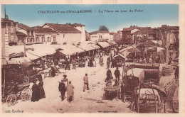 CHATILLON-sur-CHALARONNE (Ain) - La Place Un Jour De Foire - Marché - Tirage Bleuté - Châtillon-sur-Chalaronne