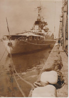 PHOTO PRESSE LE JEAN BART AU HAVRE A D P PHOTO MAI 1955 FORMAT 18 X 13 CMS - Schiffe