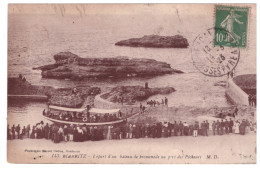 BIARRITZ - Départ D'un Bateau De Promenade Au Port Des Pêcheurs (carte Animée) - Biarritz